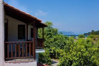 Ξενοδοχείο με διαμερίσματα Hovolo 3*